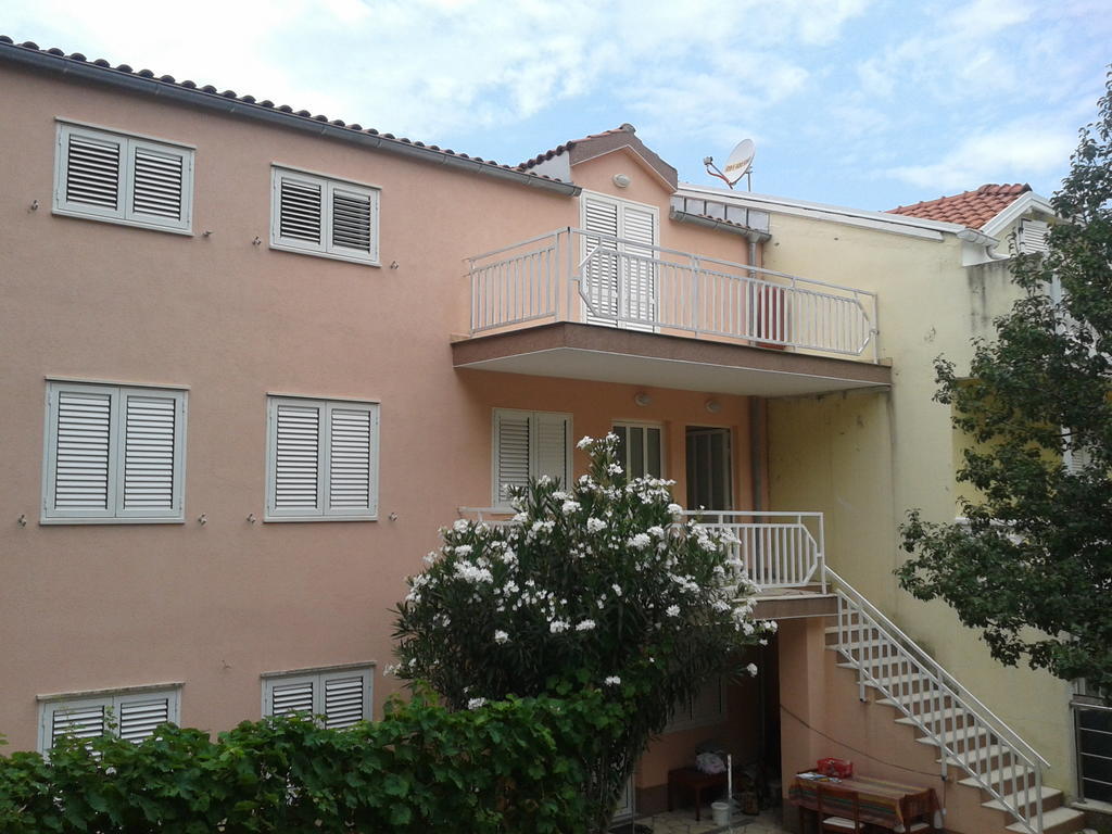 Apartments Loncarevic Slano Esterno foto