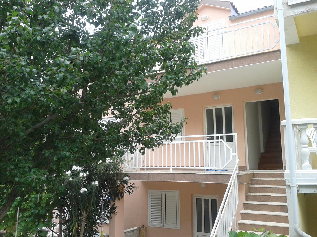 Apartments Loncarevic Slano Esterno foto